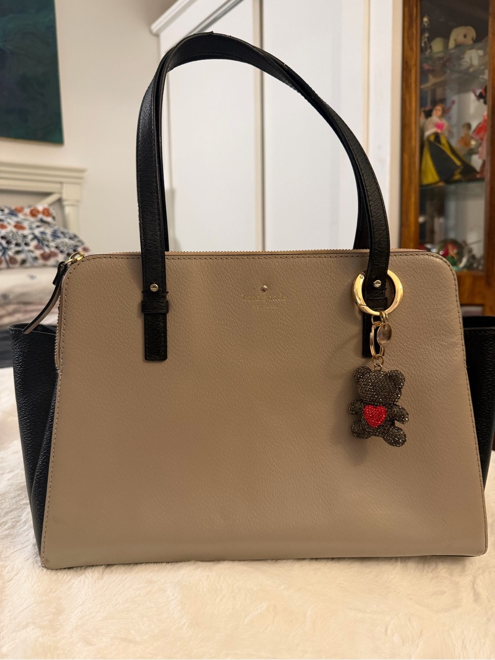 Kate Spade Lydia Classic Two-Tone Tote Bag in Taupe and Black